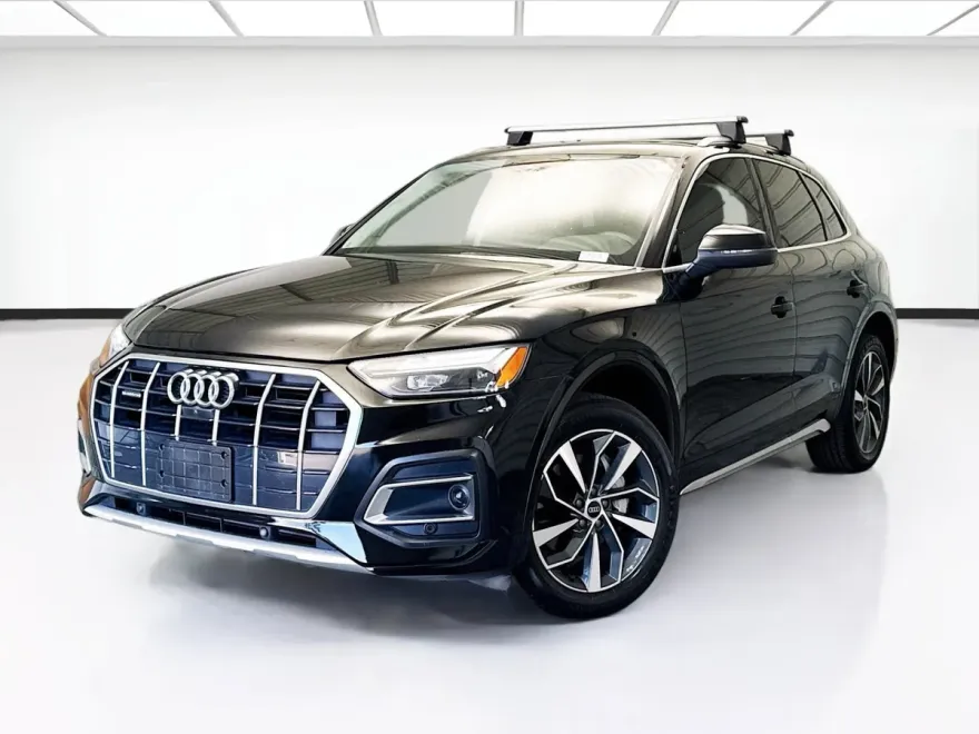 2021 Audi Q5 Premium Plus photo 1