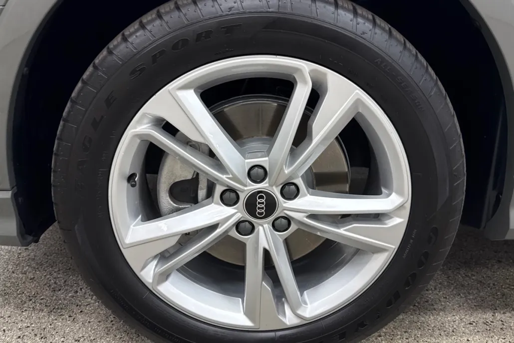 2022 Audi Q3 Premium S line photo 1