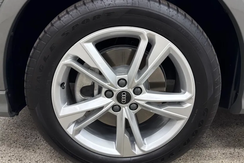 2022 Audi Q3 Premium S line photo 1