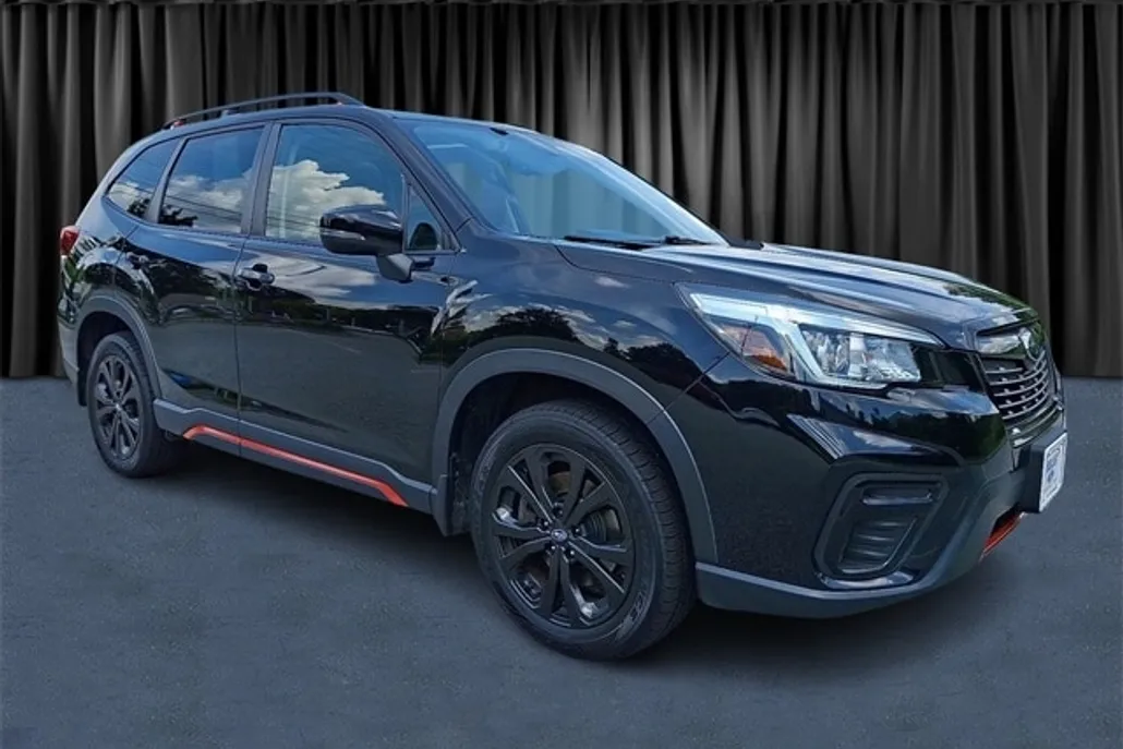 2020 Subaru Forester Sport photo 1