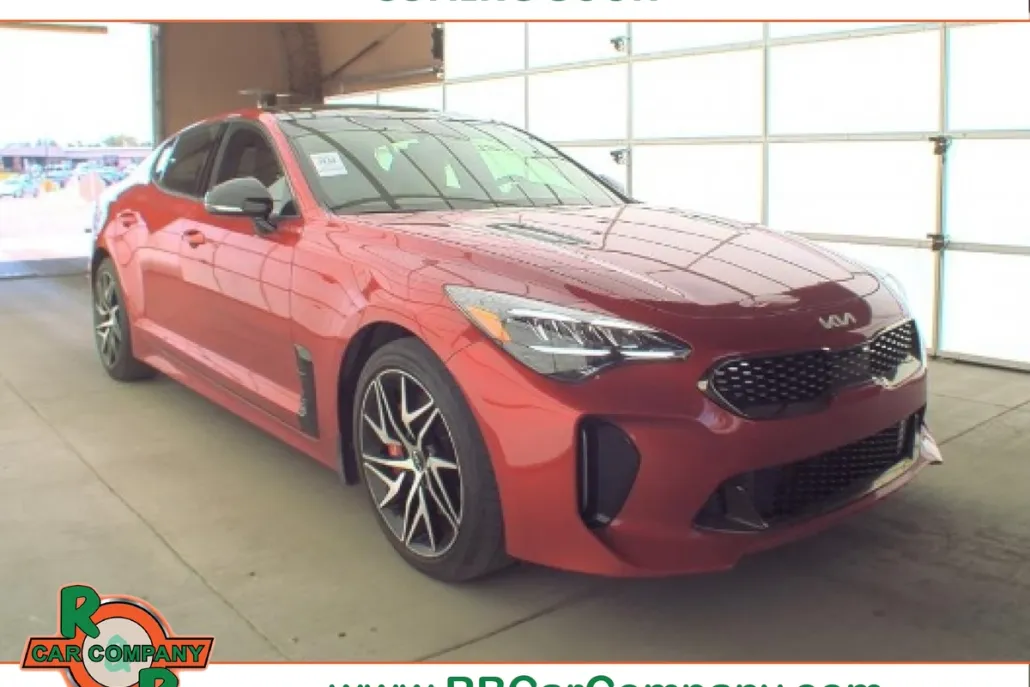 2023 Kia Stinger GT-Line photo 1
