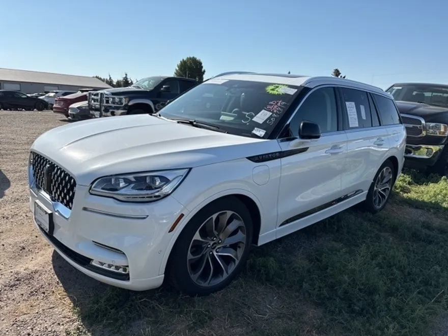 2023 Lincoln Aviator Grand Touring photo 1
