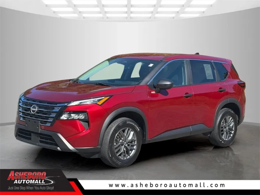 2024 Nissan Rogue S photo 1