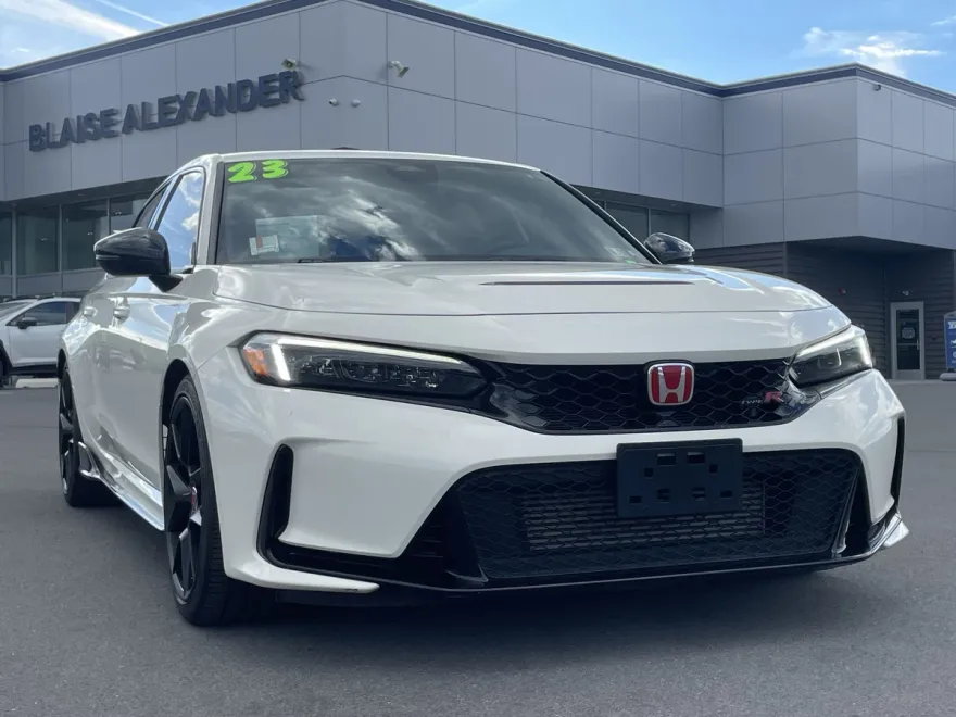 2023 Honda Civic Type R photo 1