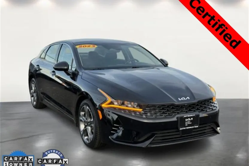 2023 Kia K5 EX photo 1