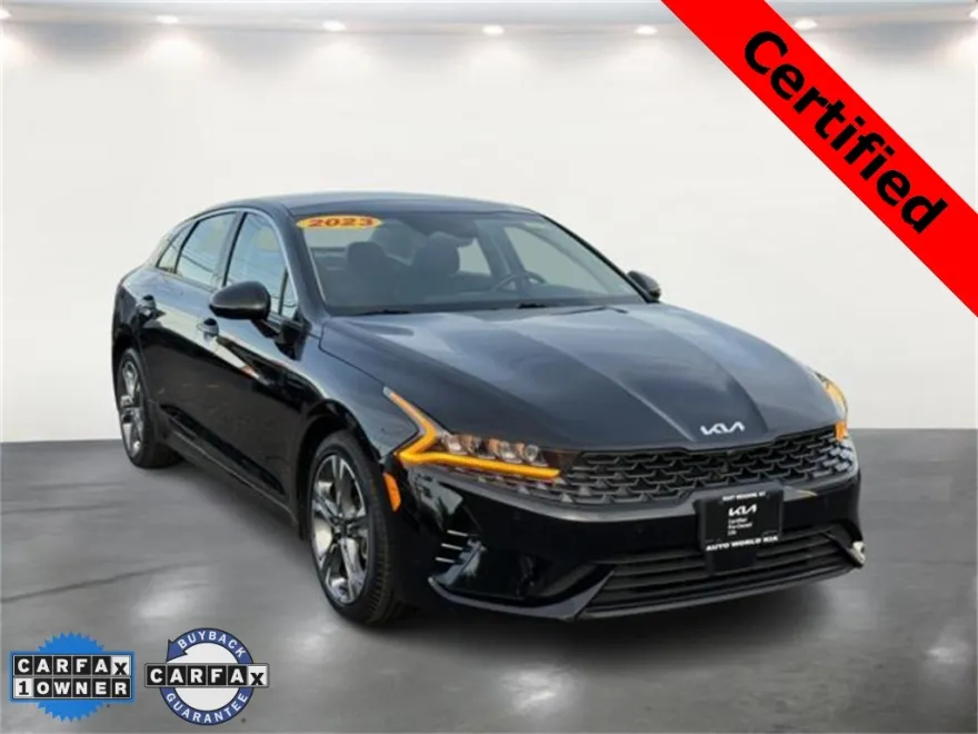 2023 Kia K5 EX photo 1