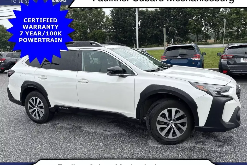 2023 Subaru Outback Premium photo 1