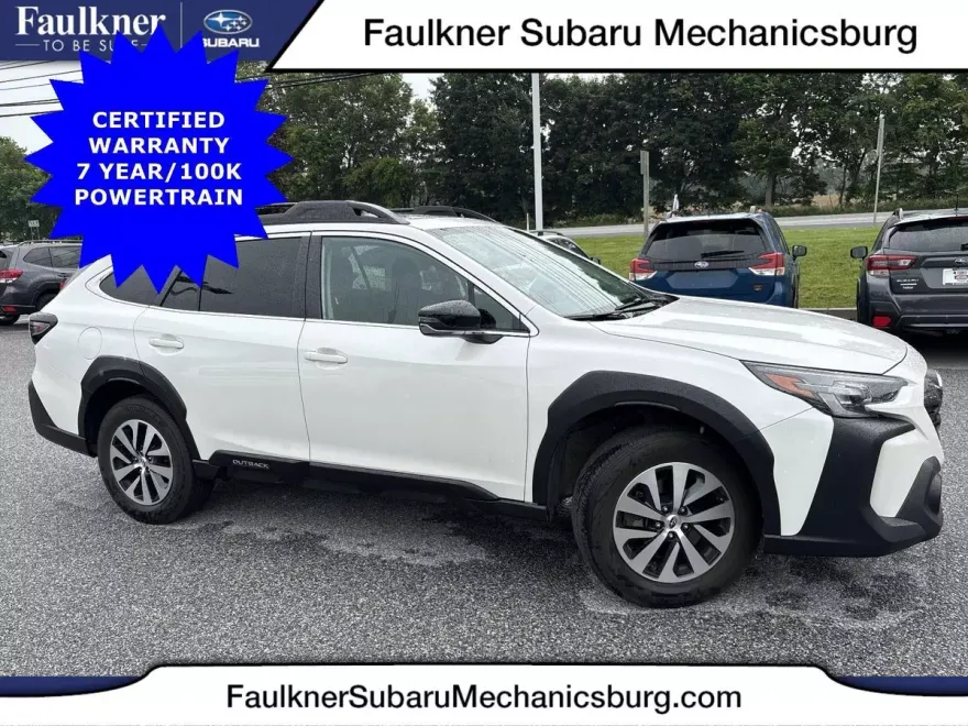 2023 Subaru Outback Premium photo 1