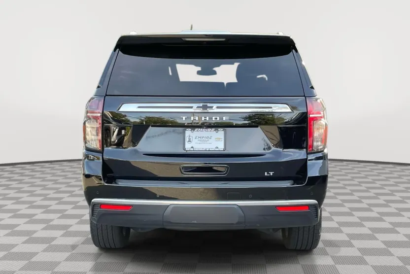 2023 Chevrolet Tahoe LT photo 1
