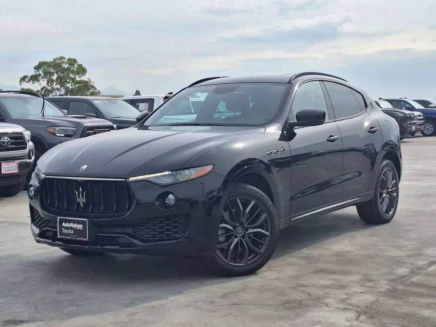 2018 Maserati Levante photo 1