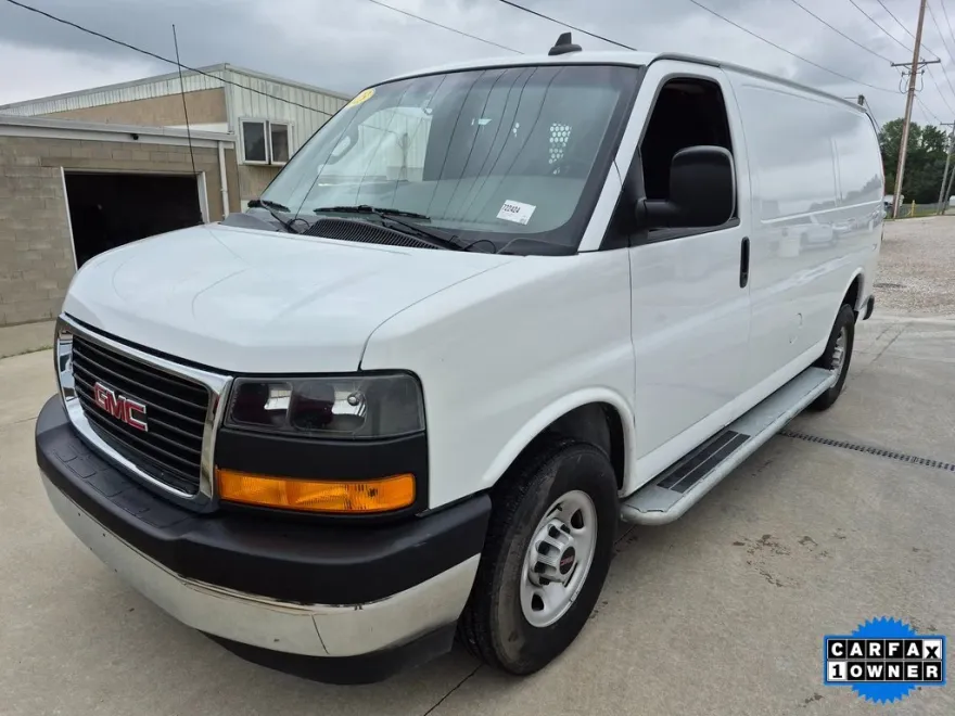 2023 Gmc Savana Cargo 2500 photo 1