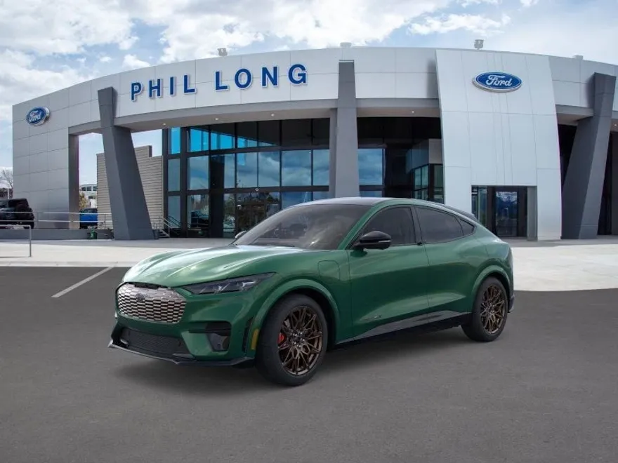 2025 Ford Mustang Mach-E GT photo 1