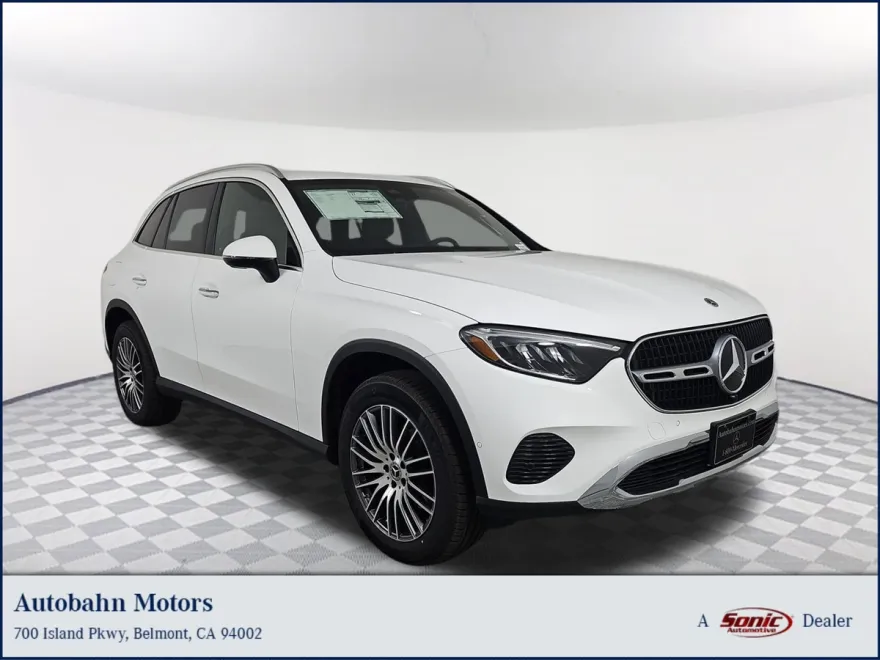 2025 Mercedes Benz GLC 300 photo 1