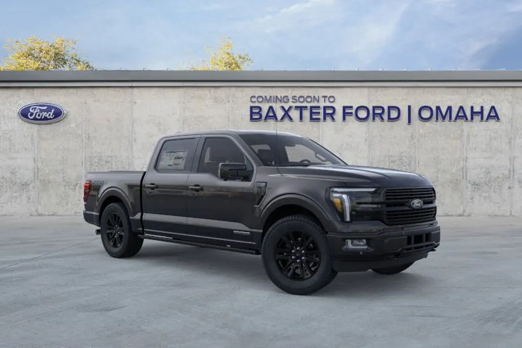 2025 Ford F-150 Platinum photo 1