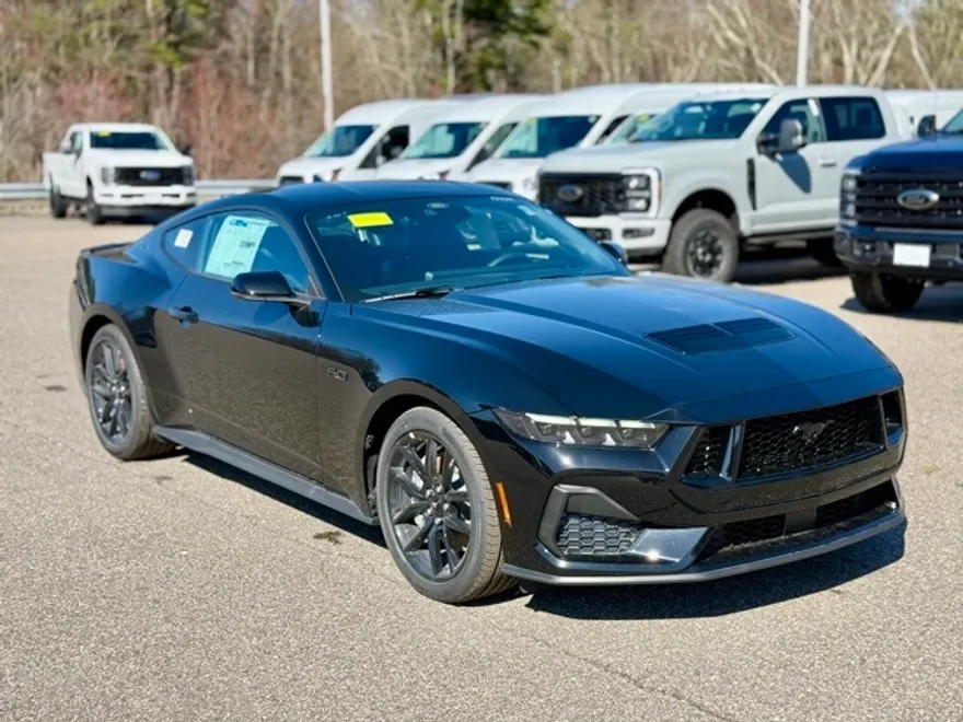2025 Ford Mustang GT Premium photo 1