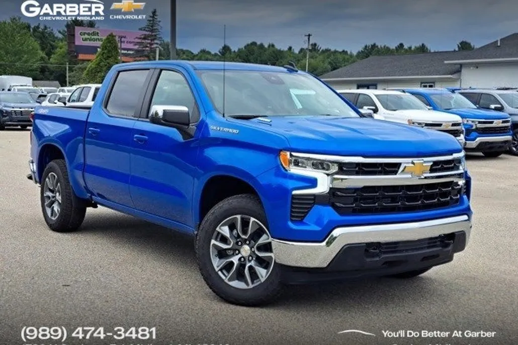 2026 Chevrolet Silverado 1500 LT photo 1