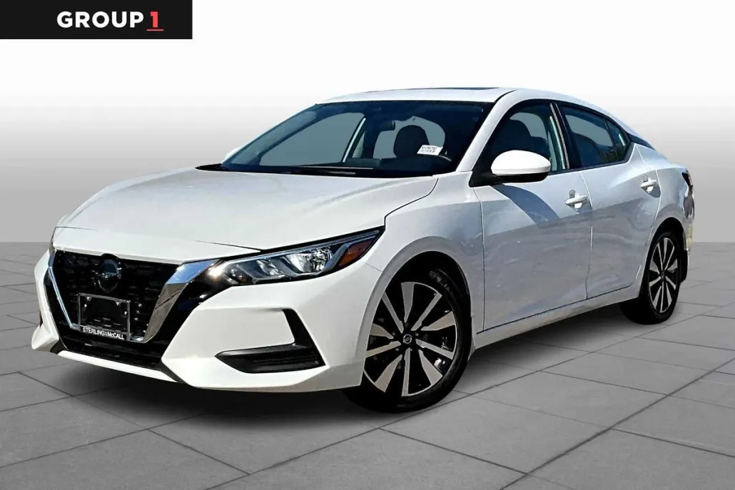 2022 Nissan Sentra SV photo 1