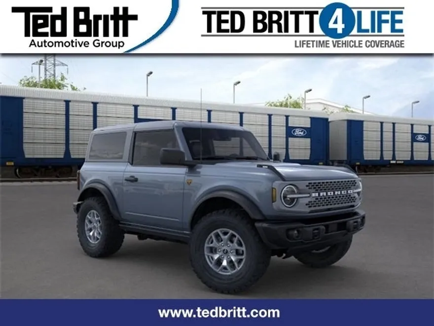 2025 Ford Bronco Badlands photo 1