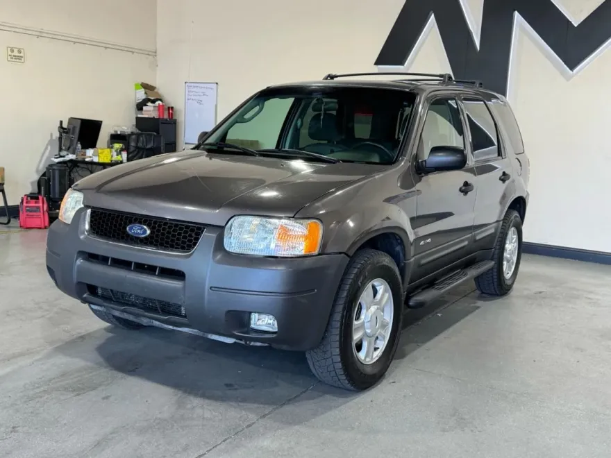 2003 Ford Escape XLT Sport photo 1