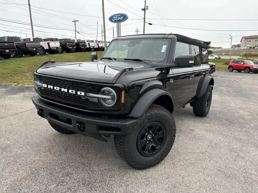2024 Ford Bronco Wildtrak photo 1
