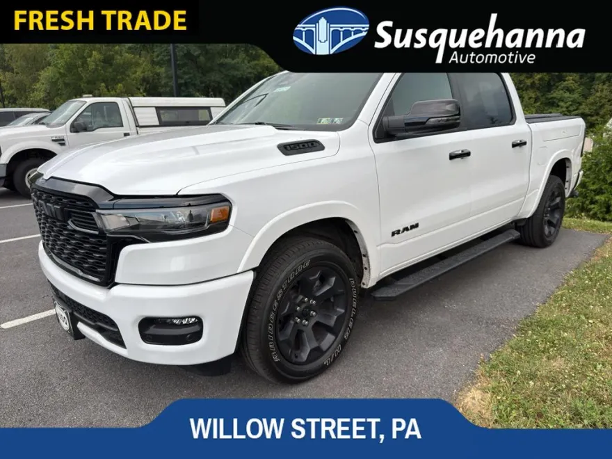 2025 Ram 1500 Big Horn photo 1