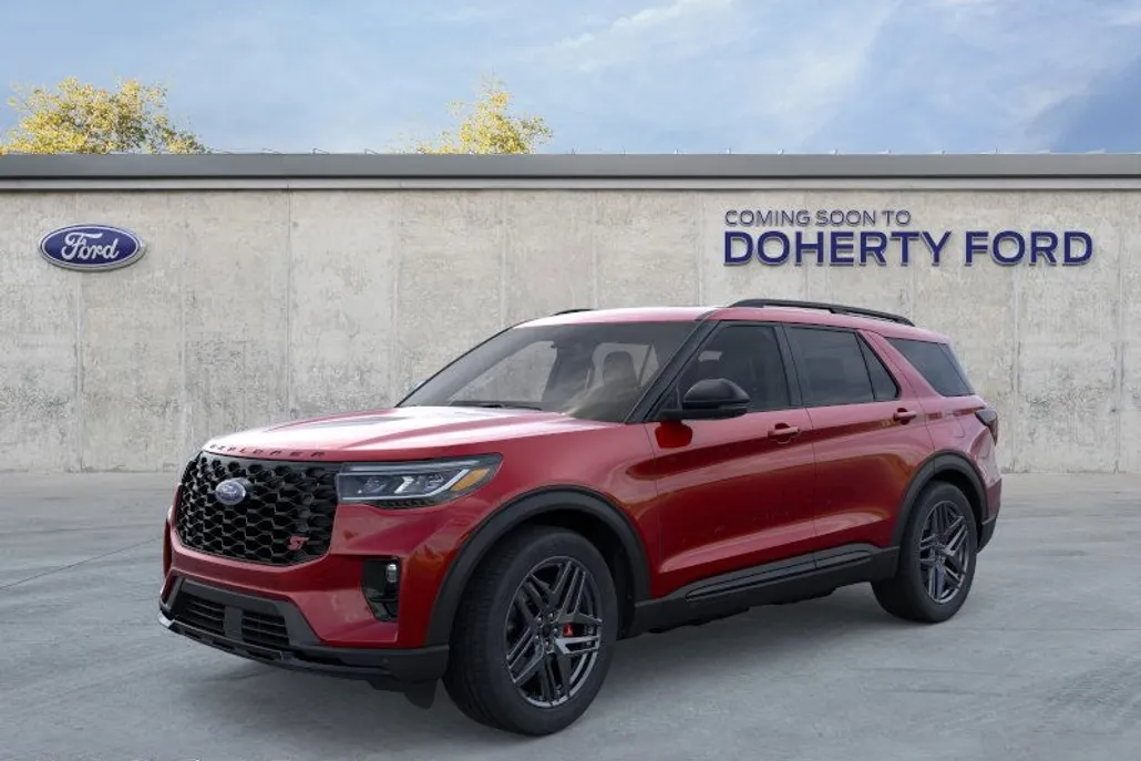 2025 Ford Explorer ST photo 1