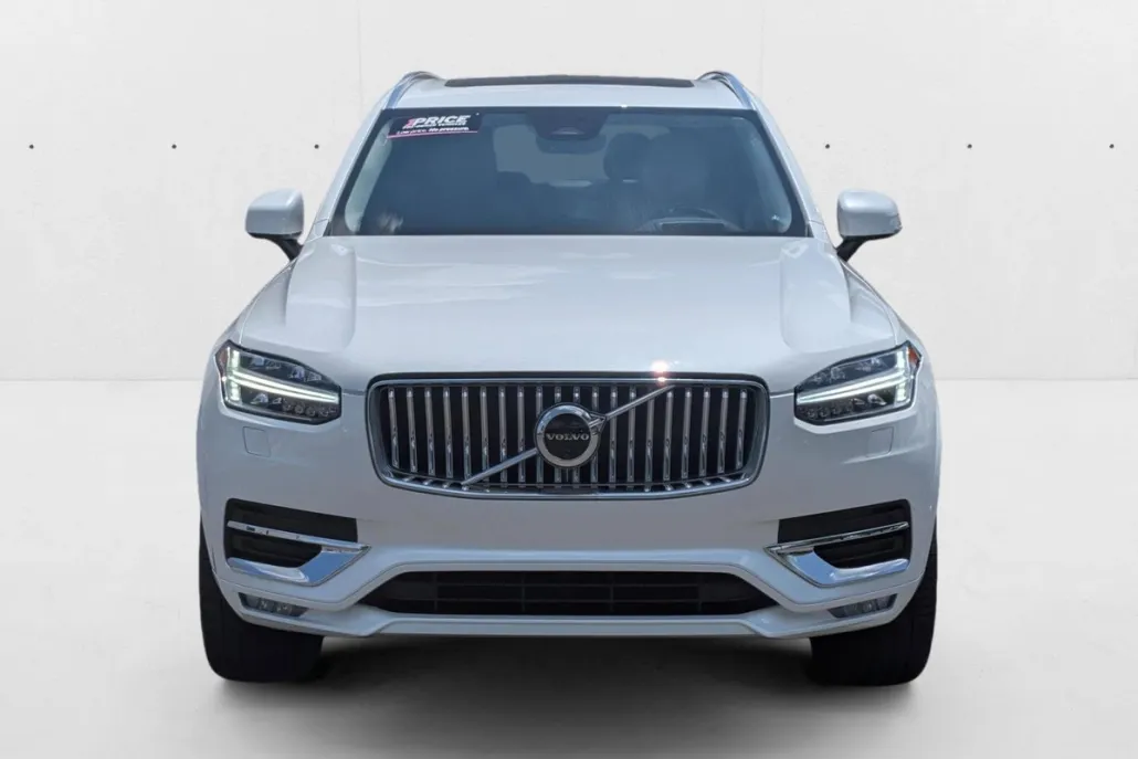 2024 Volvo XC90 Ultimate photo 1