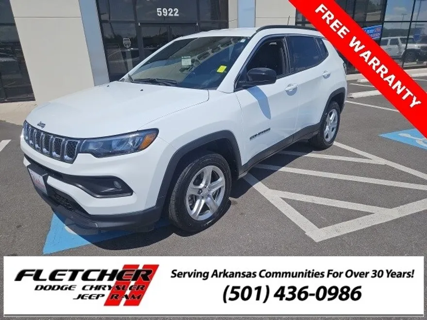 2024 Jeep Compass Latitude photo 1