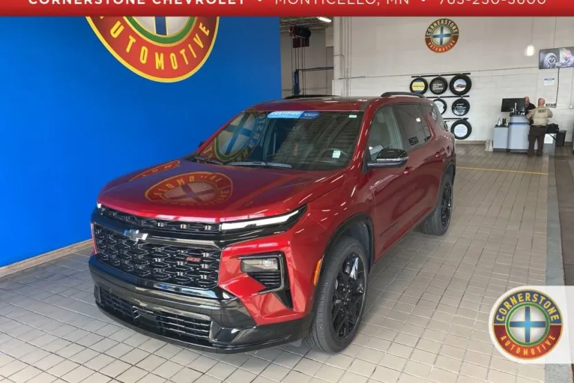 2024 Chevrolet Traverse RS photo 1