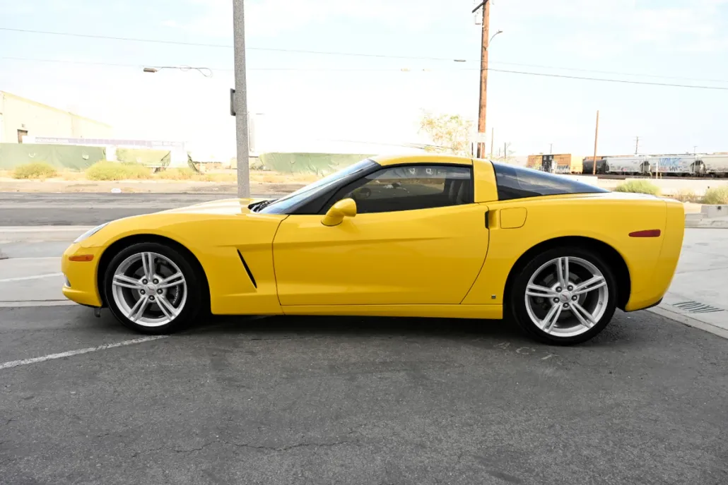 2008 Chevrolet Corvette photo 1