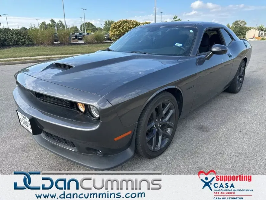 2021 Dodge Challenger R/T photo 1