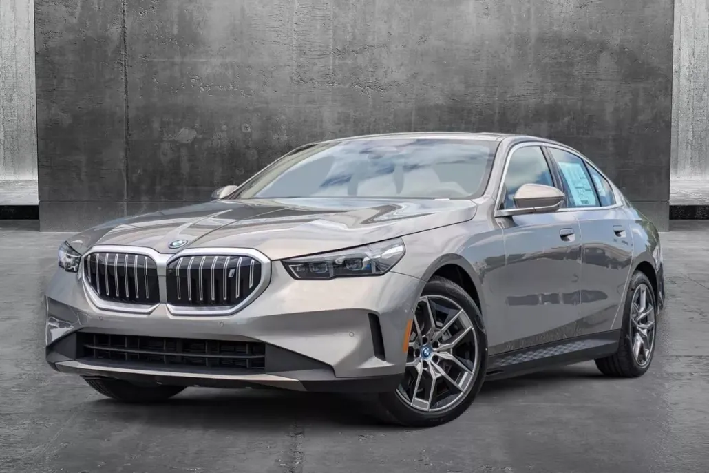 2025 Bmw i5 xDrive40 photo 1