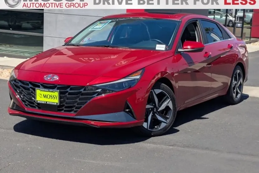 2023 Hyundai Elantra Limited photo 1