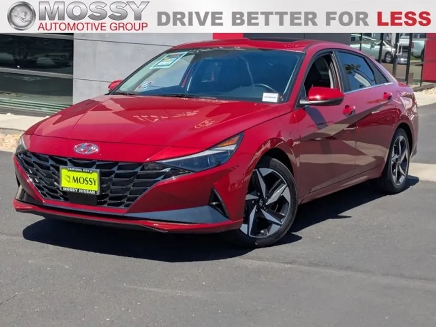 2023 Hyundai Elantra Limited photo 1