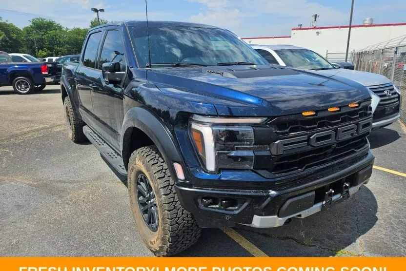 2024 Ford F-150 Raptor photo 1