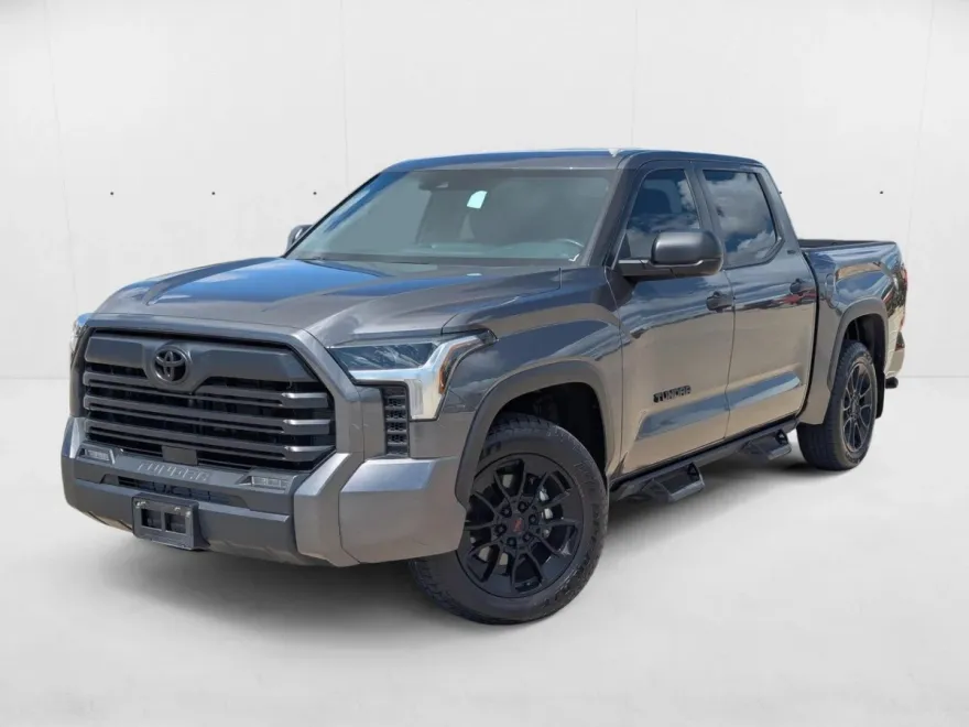 2025 Toyota Tundra SR5 photo 1