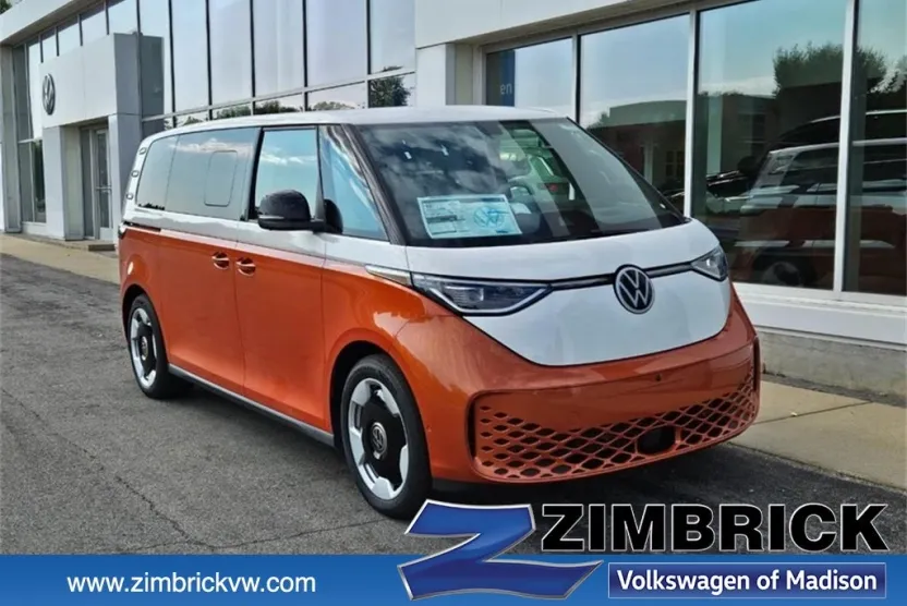 2025 Volkswagen ID. Buzz Pro Plus photo 1