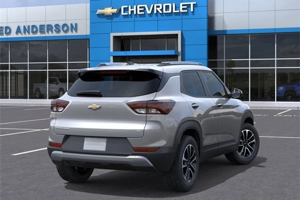 2026 Chevrolet Trailblazer LT photo 1