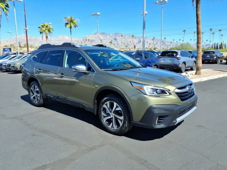 2022 Subaru Outback Touring XT photo 1