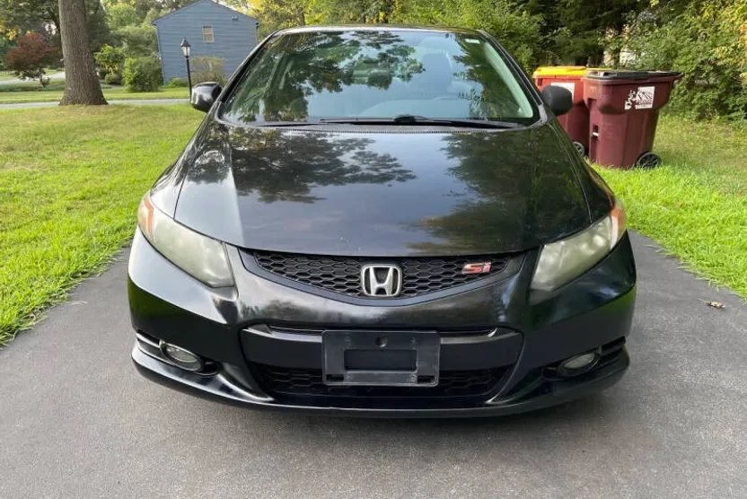 2012 Honda Civic Si photo 1