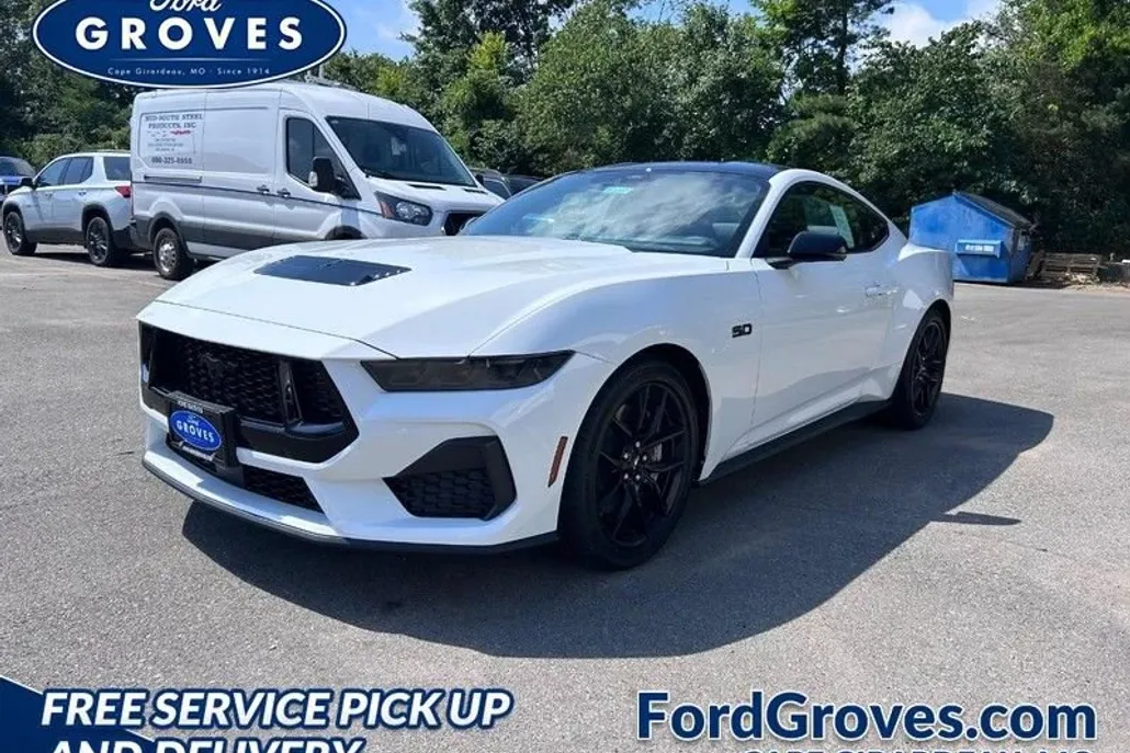2025 Ford Mustang GT Premium photo 1