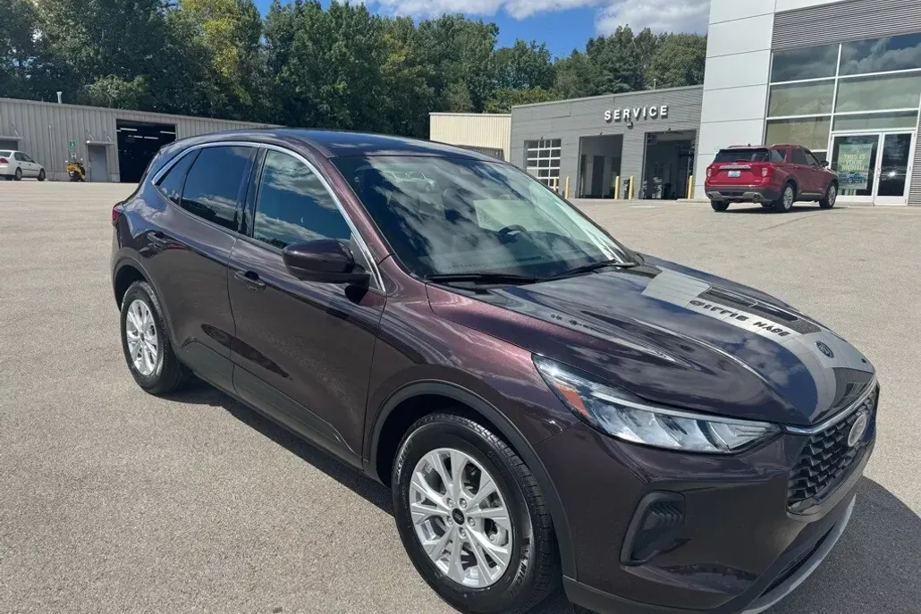 2023 Ford Escape Active photo 1