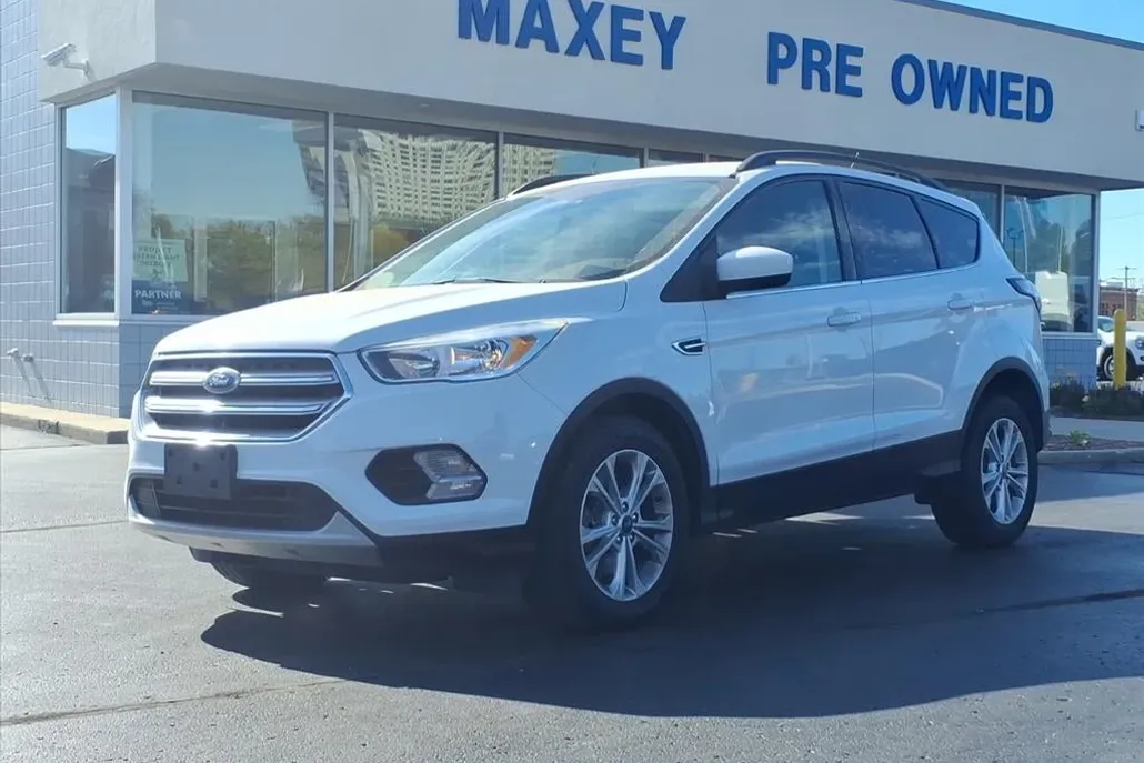 2018 Ford Escape SE photo 1