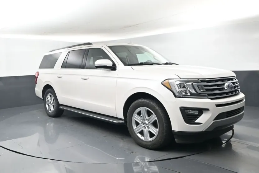 2019 Ford Expedition MAX XLT photo 1