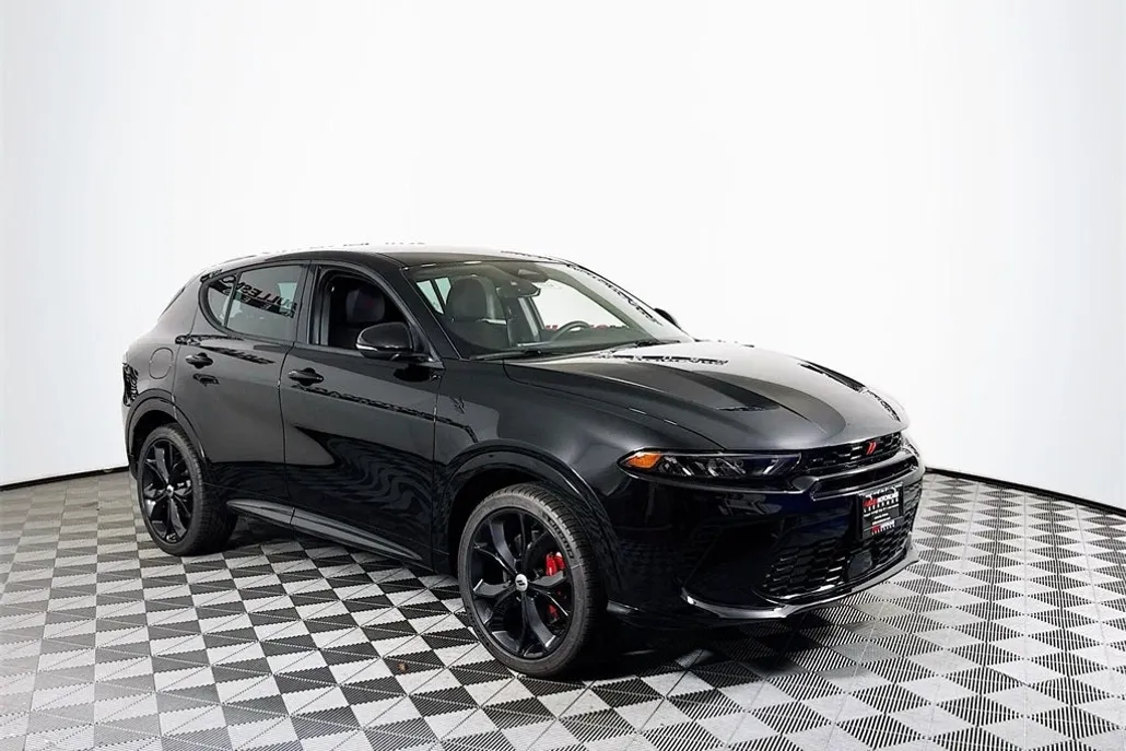 2025 Dodge Hornet R/T photo 1
