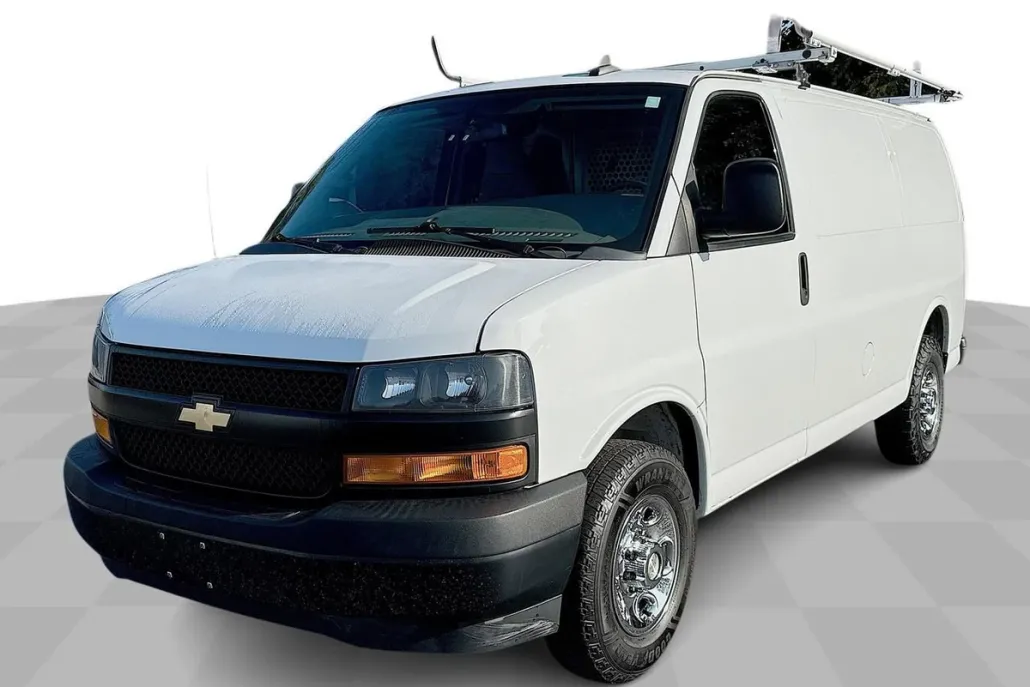 2022 Chevrolet Express Cargo Van photo 1
