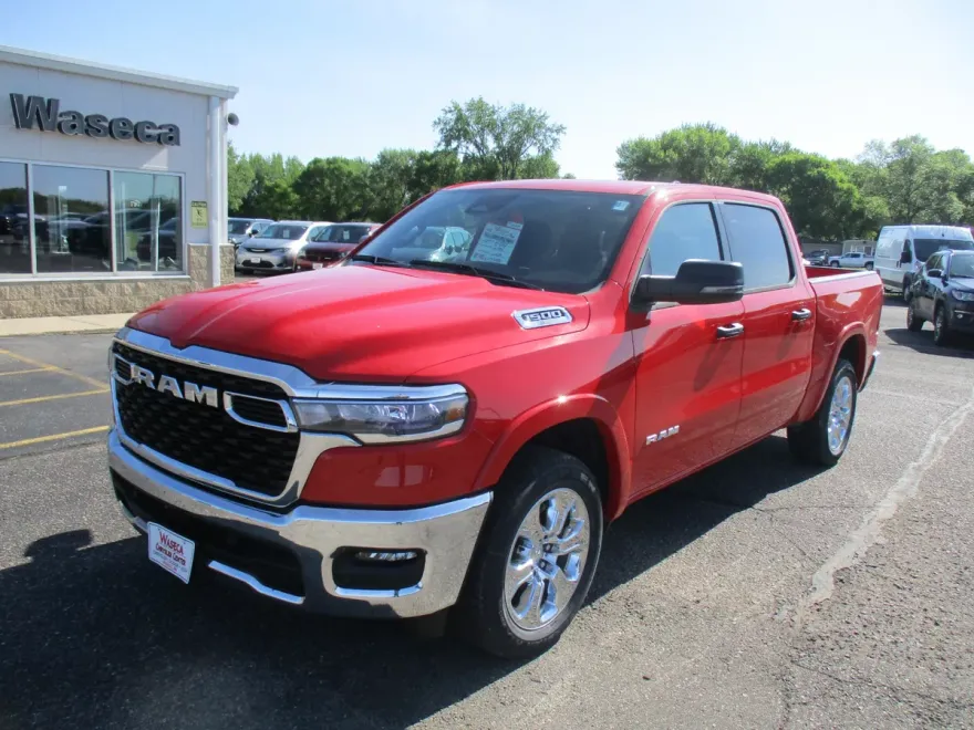 2025 Ram 1500 Big Horn photo 1