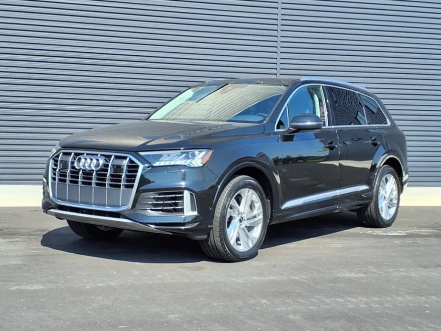 2024 Audi Q7 Premium Plus photo 1