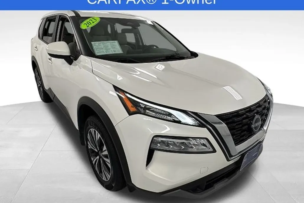 2023 Nissan Rogue SV photo 1