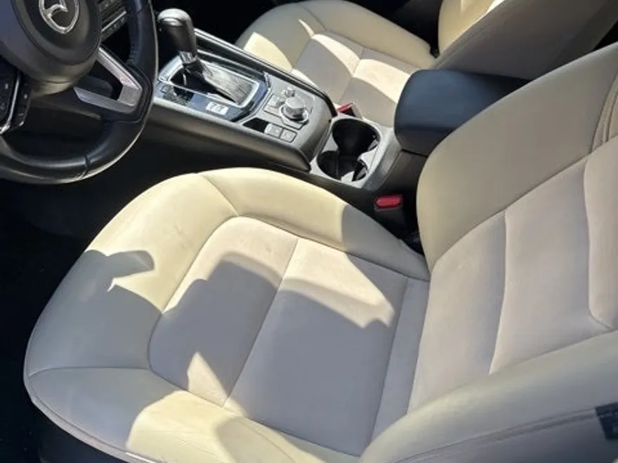 2020 Mazda CX-5 Touring photo 1